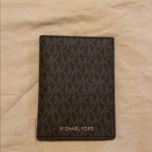 Michael Kors portfolio wallet